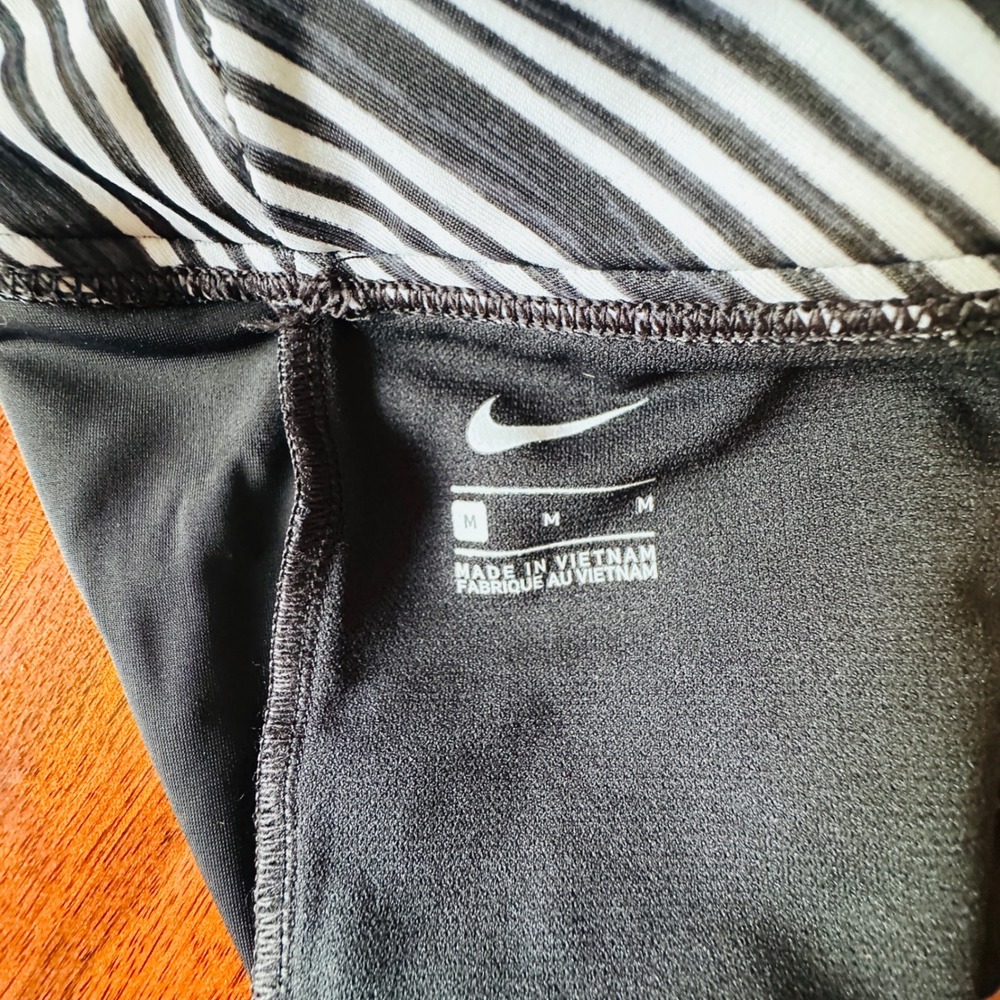 Nike Womens Swim Shorts Black Striped Waistband Boy Shorts NESSA403 Size M - Picture 14 of 14